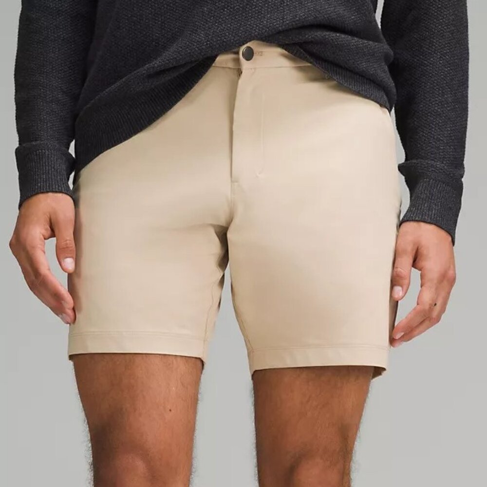 Lululemon Men's Commission Classic-Fit Short 7" Warpstreme - Tan